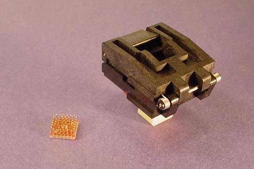 ZIF clamshell lidded socket to SMT pads for 44 lead QFP package