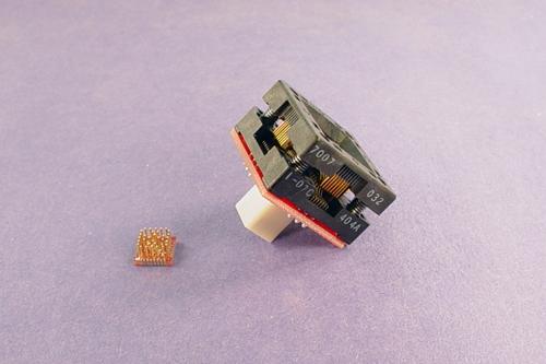 ZIF open top socket to SMT pads for 32 lead QFP Adapter