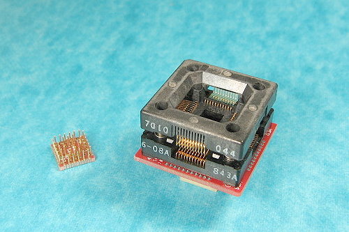 ZIF open top socket to SMT pads for 44 lead QFP package